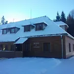 U Vodopadu Pensjonat 3*