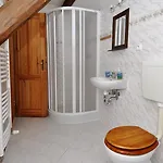 U Vodopadu Pensjonat 3*