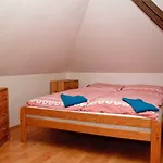 U Vodopadu Karlova Studánka