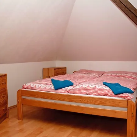 U Vodopadu Karlova Studánka