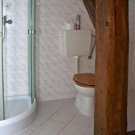 U Vodopadu Guest house