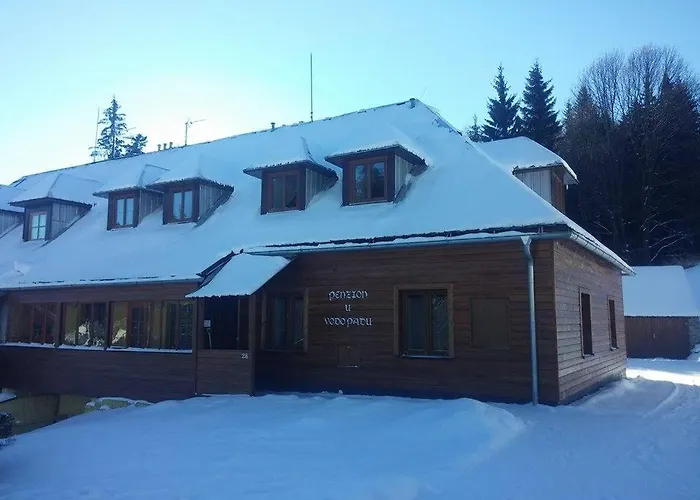 U Vodopadu Гостевой дом 3*