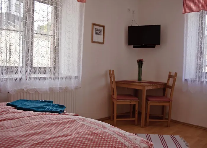 Gæstehus U Vodopadu 3*