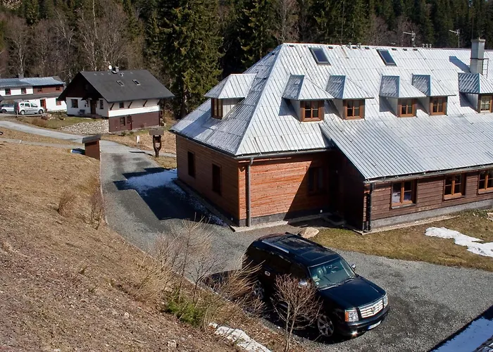 U Vodopadu Gæstehus Karlova Studánka
